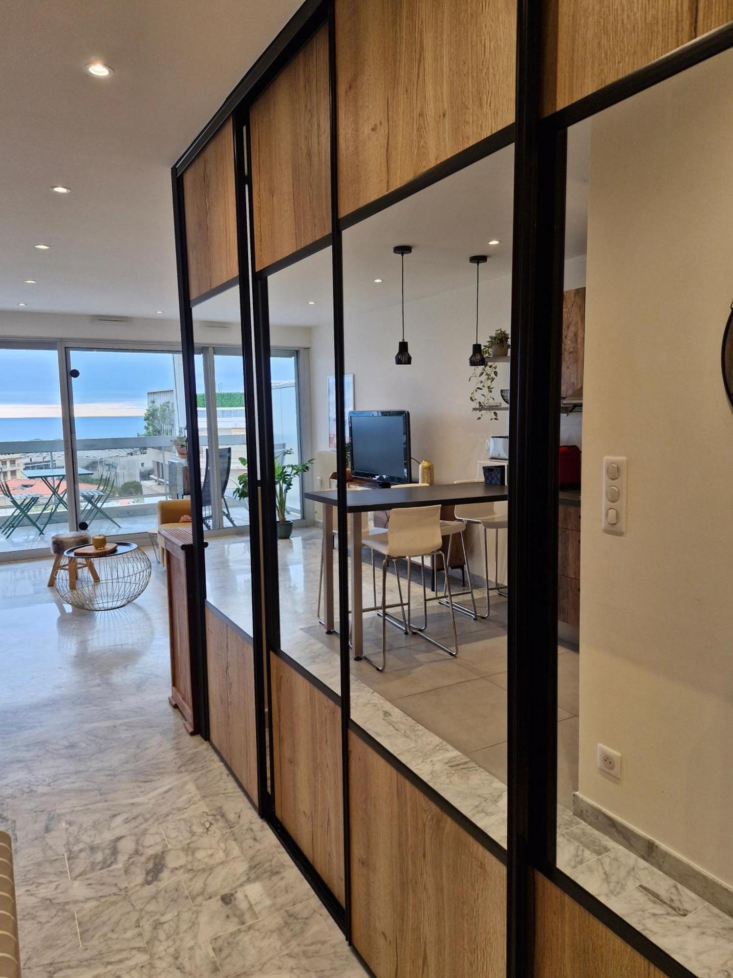 Sunny And Cosy Sea View Studio Antibes Buitenkant foto